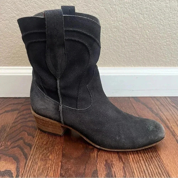 I.N.K. Made in Italy Black Leather Pull On Chelsea Booties Boots 39 Sz US 8-9 - Picture 14 of 16